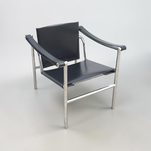 Cassina lc1 chair corbusier - cassina,